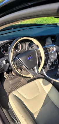 Volvo V60 cena 32900 przebieg: 210000, rok produkcji 2011 z Dolsk małe 56
